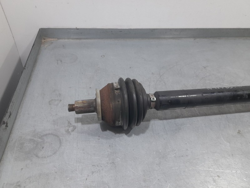 Recambio de transmision delantera derecha para seat cordoba berlina (6l2) signo/a referencia OEM IAM 6Q0407272DH  