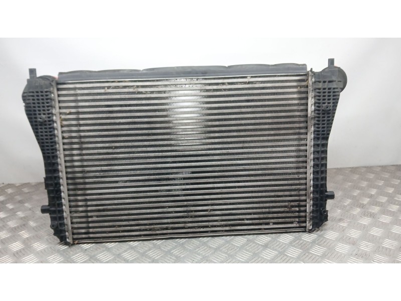 Recambio de intercooler para audi a3 (8p1) 1.9 tdi referencia OEM IAM 1K0145803T BEHR N6898002