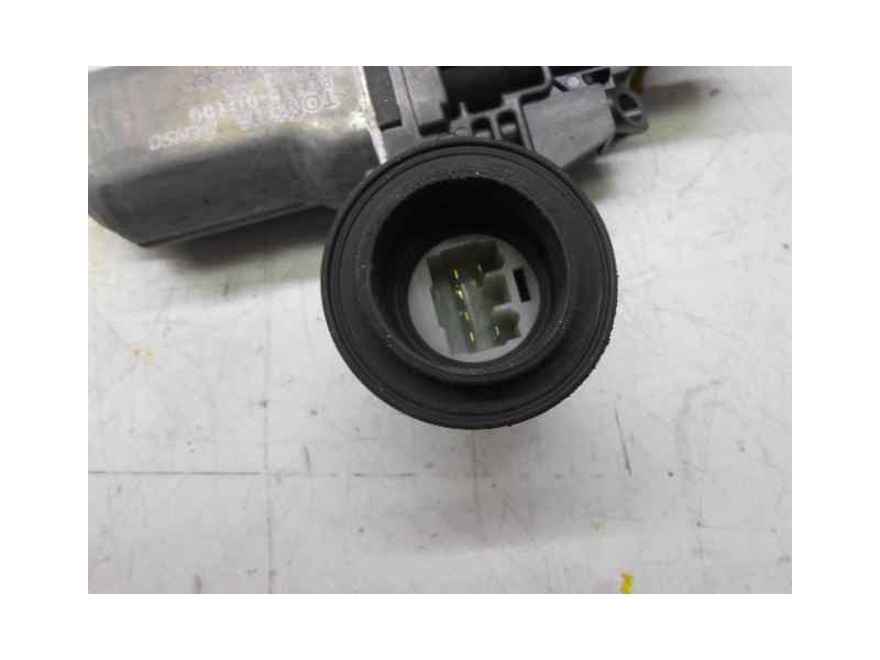 Recambio de elevalunas delantero derecho para toyota auris active referencia OEM IAM   ELECTRICO