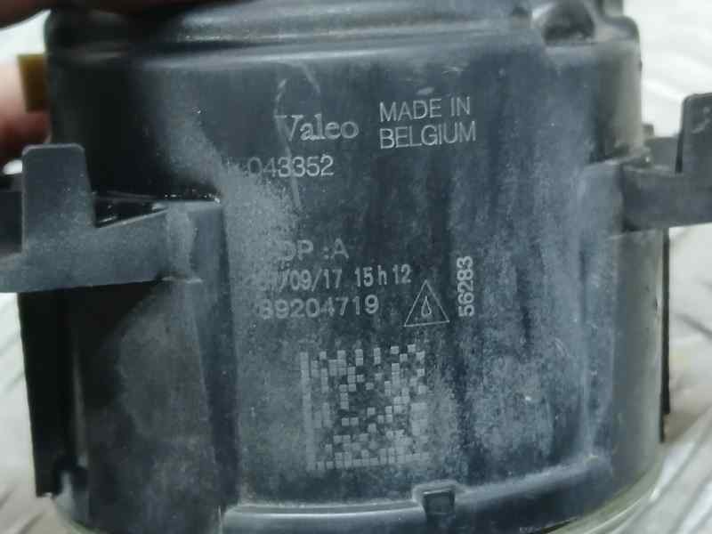 Recambio de faro antiniebla izquierdo para toyota verso advance referencia OEM IAM 8122002110 89204719 VALEO