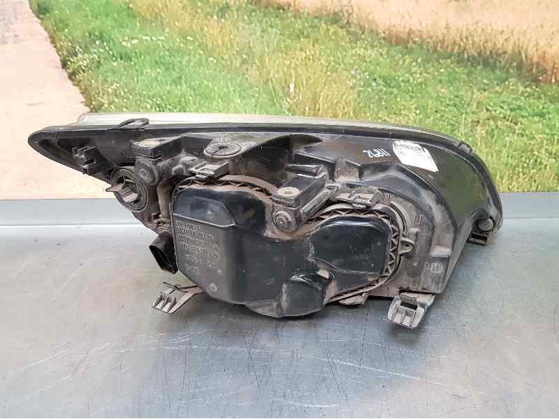 Recambio de faro izquierdo para ford focus lim. (cb4) trend referencia OEM IAM   PULIR