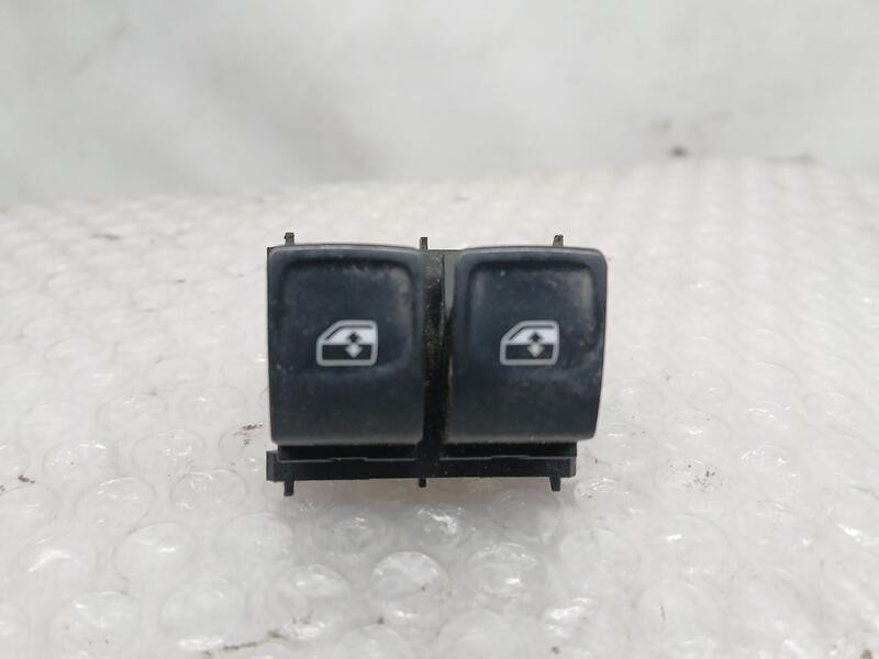 Recambio de mando elevalunas delantero izquierdo para seat ibiza (kj1) reference referencia OEM IAM 5G0959858F  C/ MANDO RETROVI