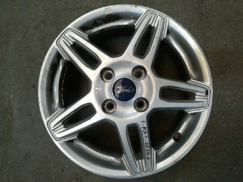 Recambio de llanta para ford ka+ ultimate referencia OEM IAM 6X15 ET475 4 TORN ALUMINIO 