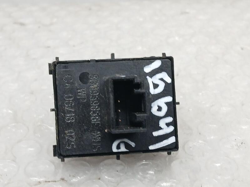 Recambio de mando elevalunas delantero izquierdo para seat ibiza (kj1) reference referencia OEM IAM 5G0959858F  C/ MANDO RETROVI