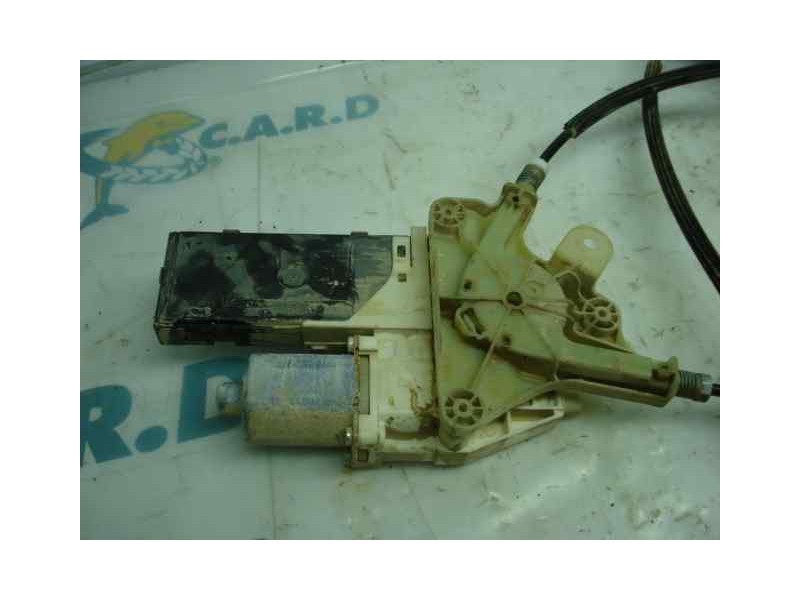 Recambio de elevalunas delantero derecho para renault laguna iii dynamique referencia OEM IAM 807000002R  ELECTRICO
