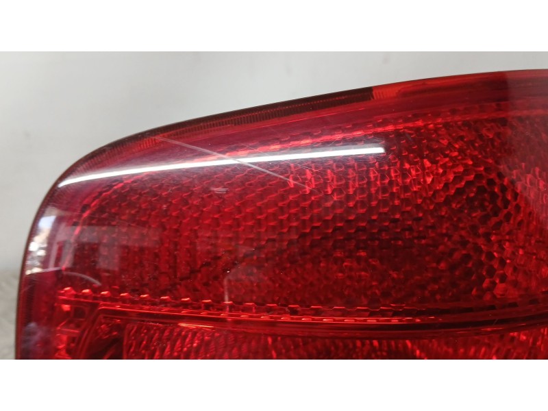 Recambio de piloto trasero derecho para audi a3 (8p1) 1.9 tdi referencia OEM IAM 8P0945096 ROZADO 