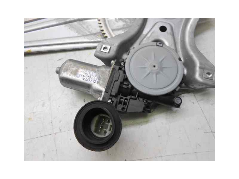 Recambio de elevalunas trasero izquierdo para toyota auris active referencia OEM IAM   6 PINS
