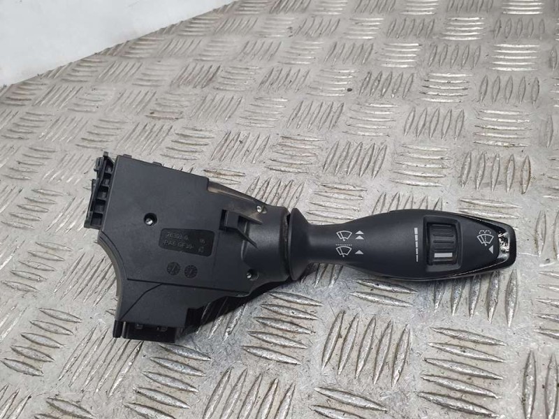 Recambio de mando limpia para ford ka+ active referencia OEM IAM G1B517A553BA LK10145550 