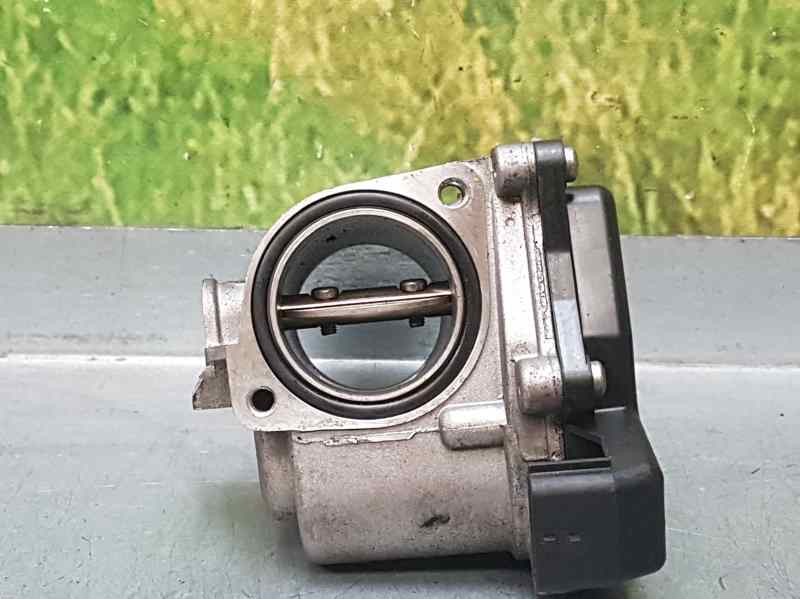 Recambio de caja mariposa para dacia sandero 1.5 dci diesel cat referencia OEM IAM 8200614985 256219494 VALEO