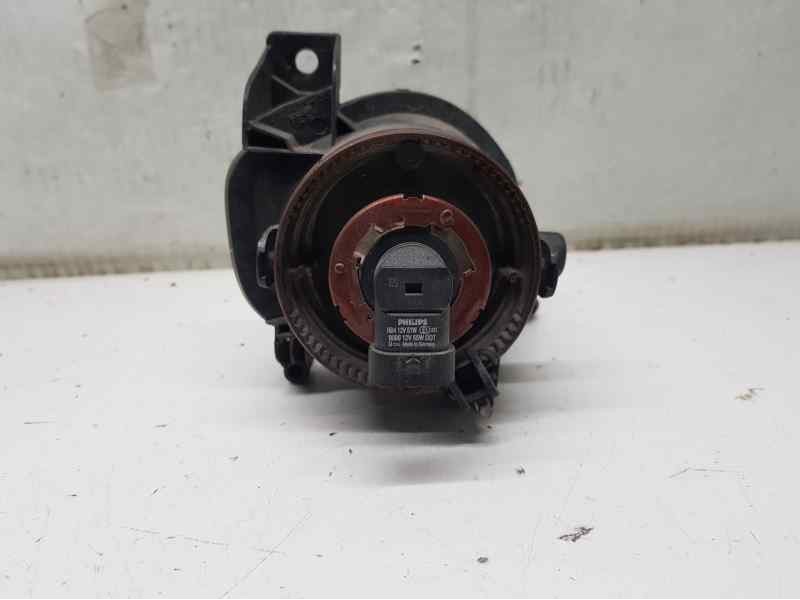 Recambio de faro antiniebla izquierdo para toyota avensis berlina (t25) 2.0 sol sedán (4-ptas.) referencia OEM IAM   