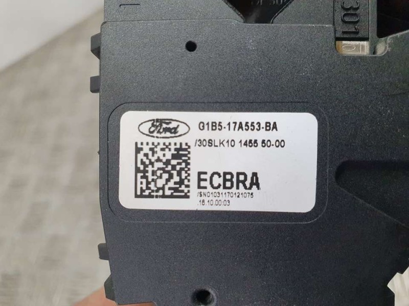 Recambio de mando limpia para ford ka+ active referencia OEM IAM G1B517A553BA LK10145550 