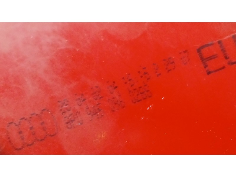 Recambio de piloto trasero derecho para audi a3 (8p1) 1.9 tdi referencia OEM IAM 8P0945096 ROZADO 