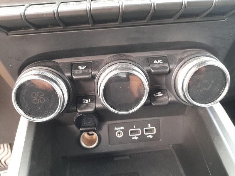 Recambio de mando climatizador para renault clio v (b7_) tce 90 (b7mt) referencia OEM IAM 275100936R  