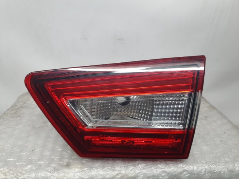 Recambio de piloto trasero derecho para renault clio iv business referencia OEM IAM SIN REF  INTERIOR