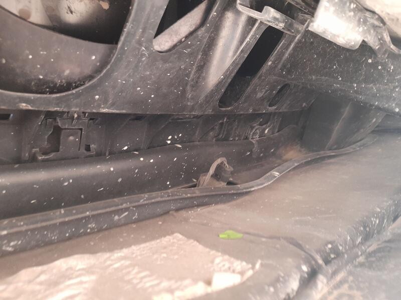 Recambio de refuerzo paragolpes trasero para bmw x5 (e70) 3.0 d referencia OEM IAM 51127226939  