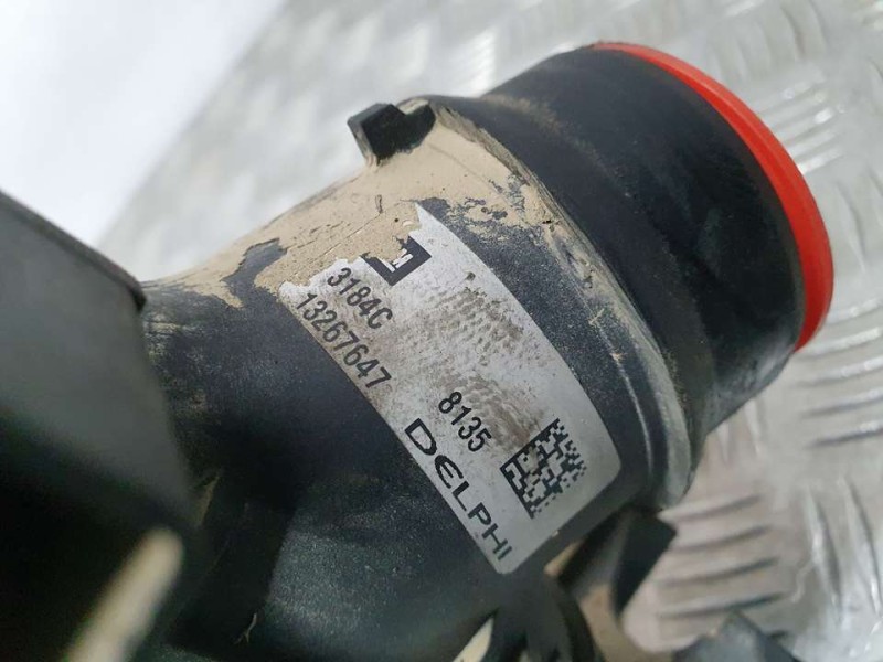 Recambio de intercooler para opel zafira tourer expression referencia OEM IAM 13267647 DELPHI 