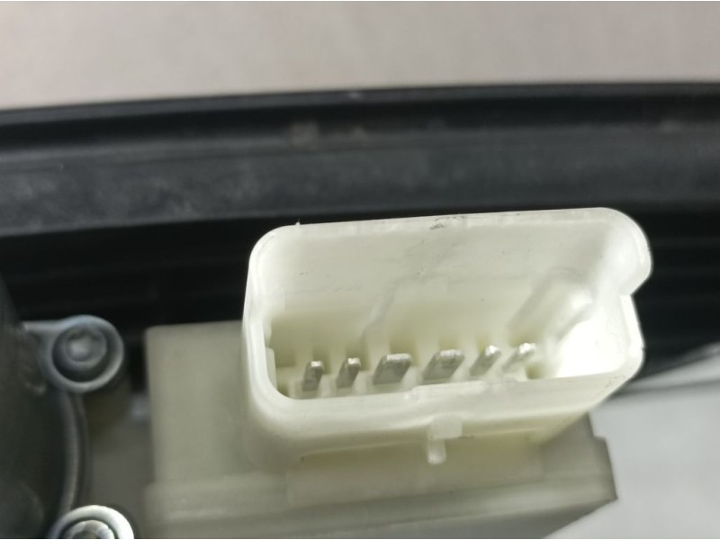 Recambio de elevalunas delantero derecho para renault clio v experience referencia OEM IAM 807201776R  ELECTRICO 6 PINS