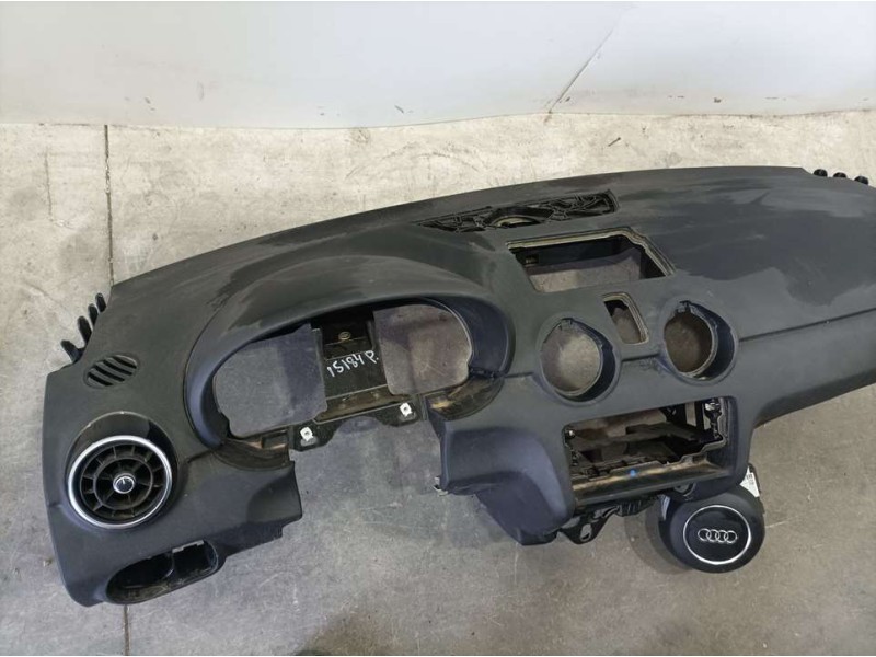 Recambio de kit airbag para audi a1 (8x) ambition referencia OEM IAM 8X0880201K  C/ SALPICADERO Y SIN PRETENSORES