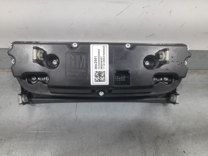 Recambio de mando climatizador para opel astra k (b16) 1.4 turbo (68) referencia OEM IAM 39042441  