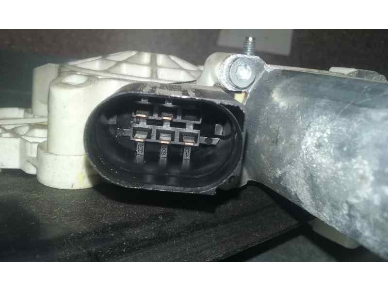 Recambio de elevalunas delantero izquierdo para bmw x5 (e70) xdrive30d referencia OEM IAM 7746810201 5 PINS ELECTRICO