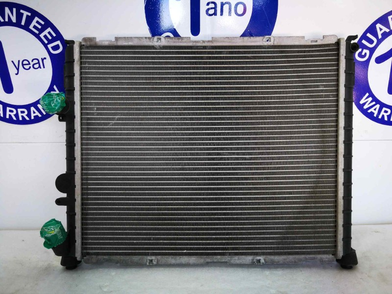 Recambio de radiador agua para renault clio ii fase i (b/cbo) 1.2 referencia OEM IAM 7700836303  