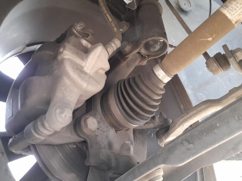 Recambio de mangueta delantera derecha para renault clio v (b7_) tce 90 (b7mt) referencia OEM IAM 400142942R  