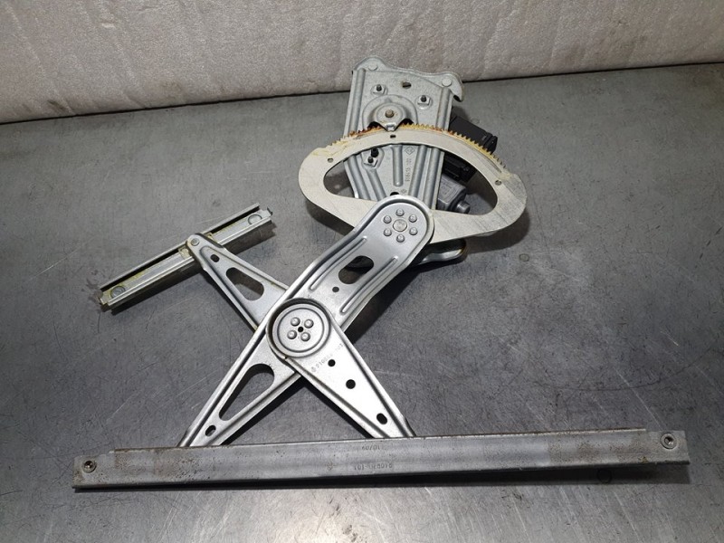 Recambio de elevalunas trasero derecho para renault scenic iii dynamique referencia OEM IAM 966415102  ELECTRICO 6 PINES