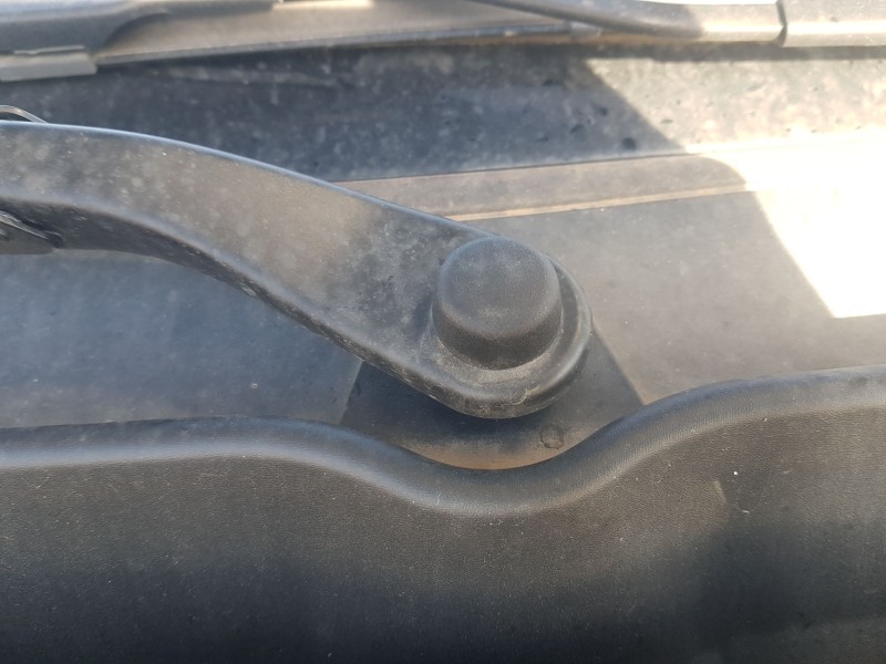 Recambio de motor limpia delantero para dacia sandero iii 1.0 tce 90 referencia OEM IAM 288006875R  