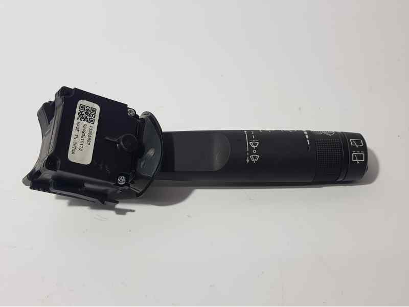 Recambio de mando limpia para opel insignia berlina cosmo referencia OEM IAM 13305522 92490210128 