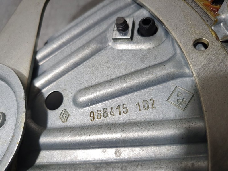 Recambio de elevalunas trasero derecho para renault scenic iii dynamique referencia OEM IAM 966415102  ELECTRICO 6 PINES