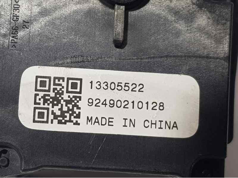 Recambio de mando limpia para opel insignia berlina cosmo referencia OEM IAM 13305522 92490210128 