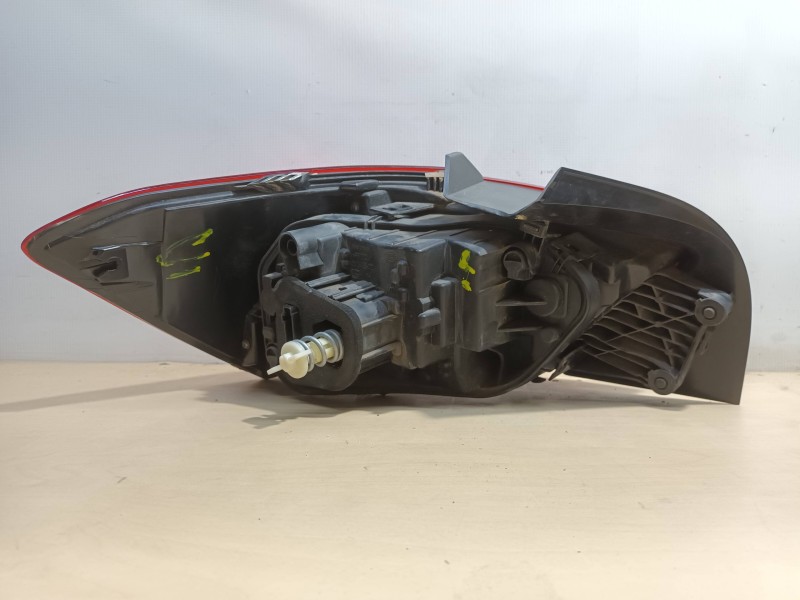 Recambio de piloto trasero derecho para seat ibiza (kj1) reference referencia OEM IAM 6F0945096H  