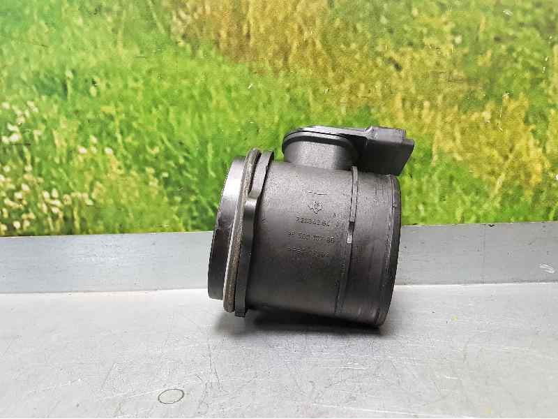 Recambio de caudalimetro para peugeot 307 berlina (s2) xt referencia OEM IAM 9650010780 72834204 