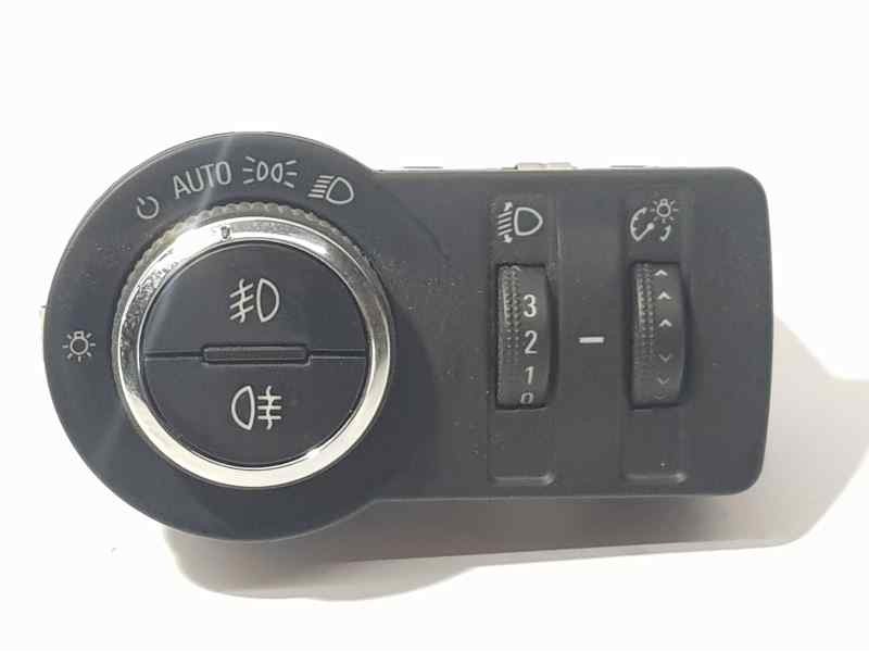 Recambio de mando luces para opel insignia berlina cosmo referencia OEM IAM 13268702  SALPICADERO