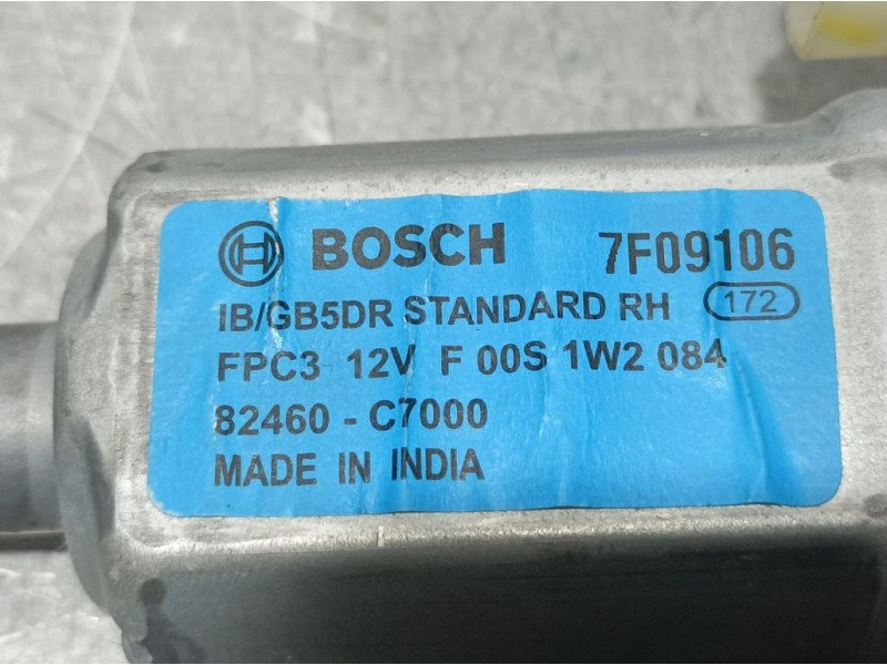 Recambio de elevalunas delantero derecho para hyundai i20 classic referencia OEM IAM 82402C7010 F00S1W5084 BOSCH ELECTRICO 2 PIN