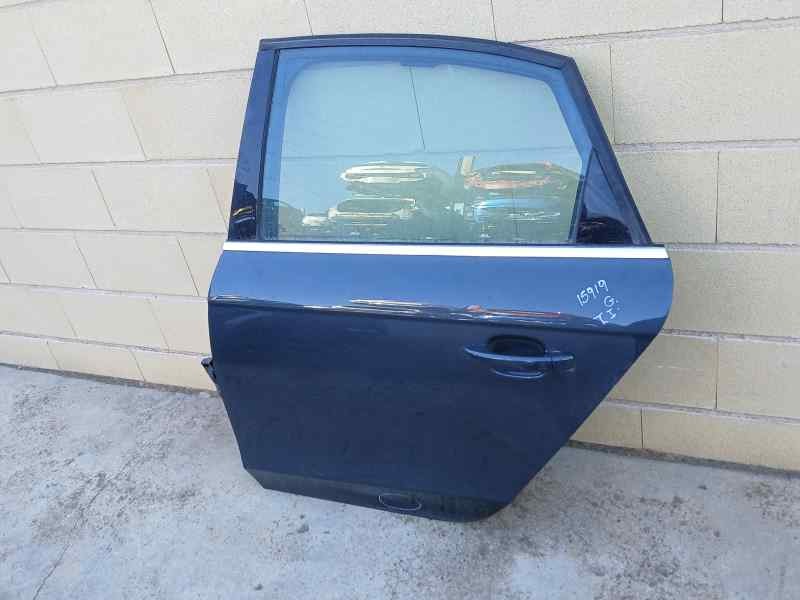 Recambio de puerta trasera izquierda para audi a4 ber. (b8) básico referencia OEM IAM 8K5833051D  TOCADA