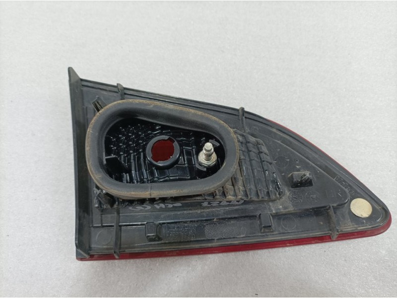 Recambio de piloto trasero derecho para renault scenic iii dynamique referencia OEM IAM 265550018R  INTERIOR