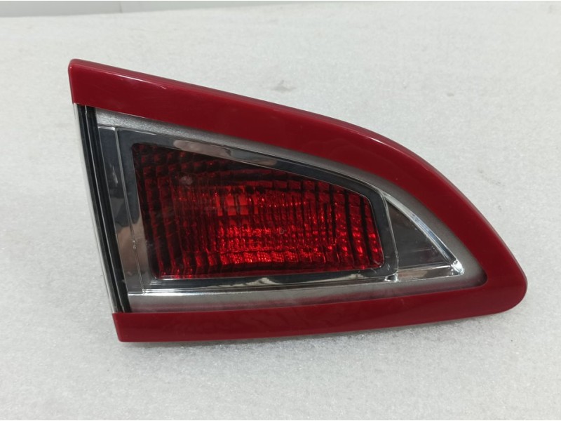 Recambio de piloto trasero izquierdo para renault scenic iii dynamique referencia OEM IAM 265550018R  INTERIOR