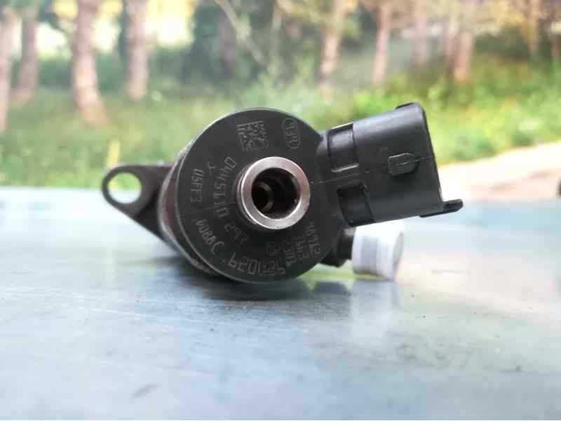 Recambio de inyector para peugeot 307 berlina (s2) xt referencia OEM IAM 445110297  BOSCH