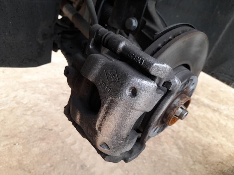 Recambio de pinza freno delantera izquierda para renault clio v (b7_) tce 90 (b7mt) referencia OEM IAM 410111208R  