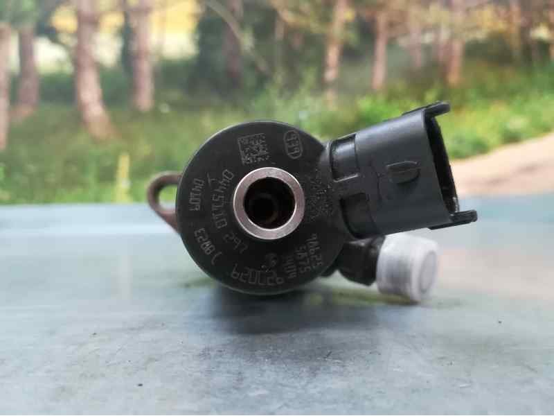 Recambio de inyector para peugeot 307 berlina (s2) xt referencia OEM IAM 445110297  BOSCH