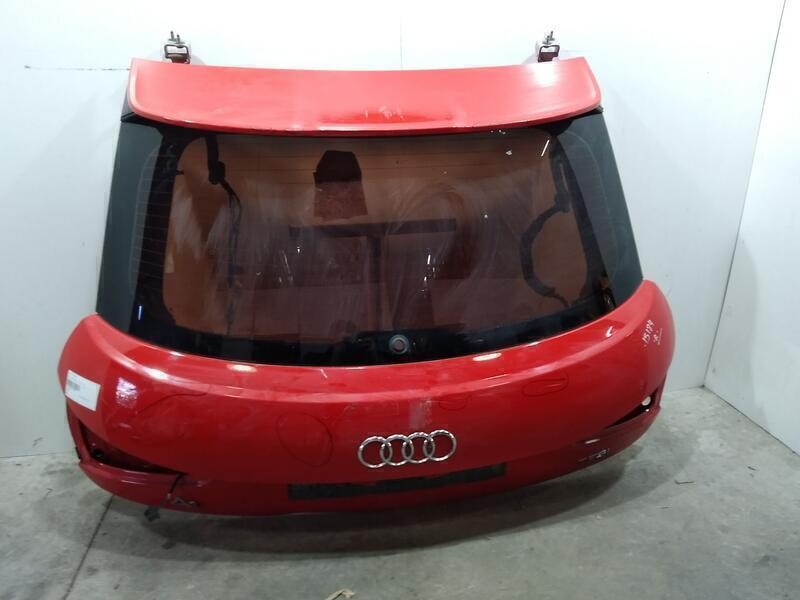 Recambio de porton trasero para audi a1 (8x) ambition referencia OEM IAM 8X3827023  Tocado