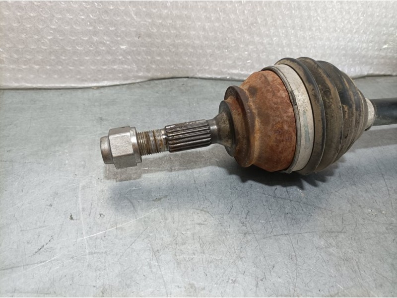 Recambio de transmision delantera izquierda para citroën c3 elle referencia OEM IAM 9677476580  