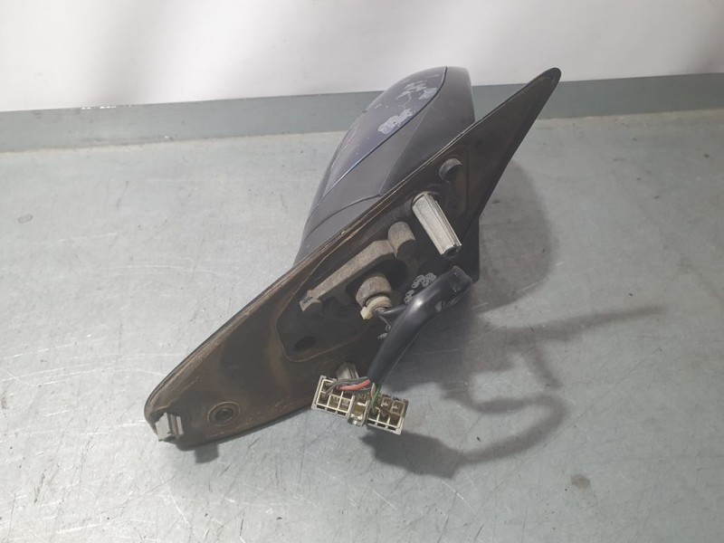 Recambio de retrovisor derecho para peugeot 406 berlina (s1/s2) stdt referencia OEM IAM 815231  ELECTRICO 7 CABLES