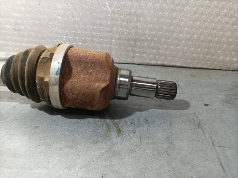 Recambio de transmision delantera izquierda para citroën c3 elle referencia OEM IAM 9677476580  