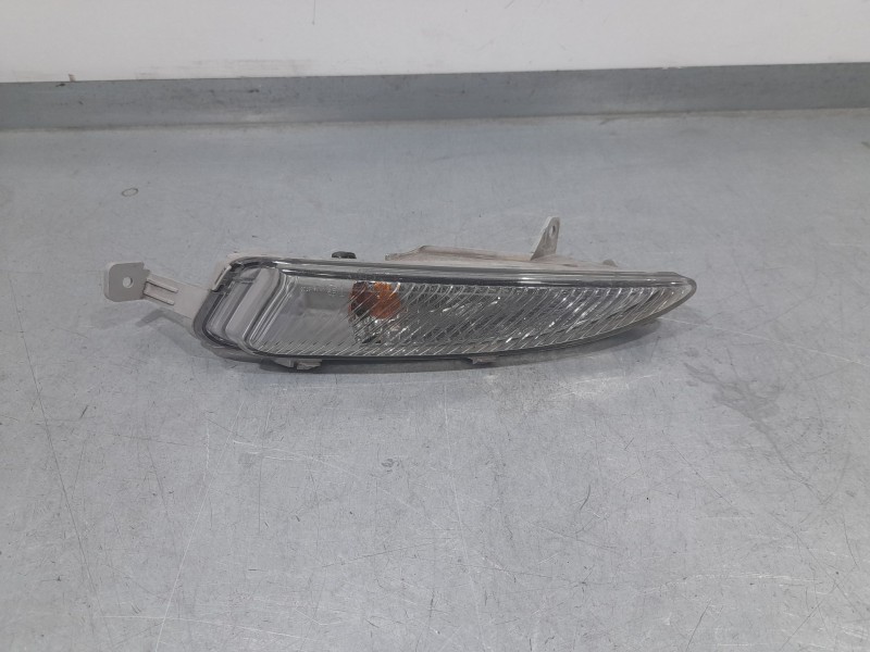 Recambio de piloto delantero izquierdo para opel astra j sedán 1.4 turbo (69) referencia OEM IAM 13367142  13367142