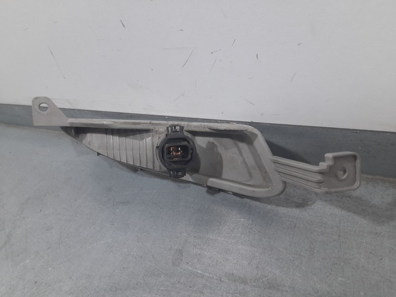 Recambio de piloto delantero izquierdo para opel astra j sedán 1.4 turbo (69) referencia OEM IAM 13367142  13367142