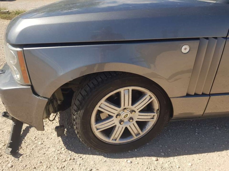 Recambio de aleta delantera izquierda para land rover range rover (lm) v8 td vogue referencia OEM IAM ASB760071 TOCADA 