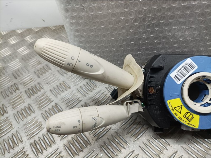 Recambio de mando luces y limpia para fiat nuova 500 (150) lounge referencia OEM IAM 7356746910  