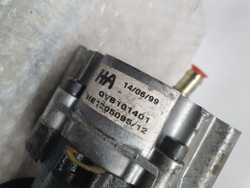 Recambio de bomba direccion para mg serie 75 (rj) 1.8 comfort referencia OEM IAM HE1205095712 QVB101401 